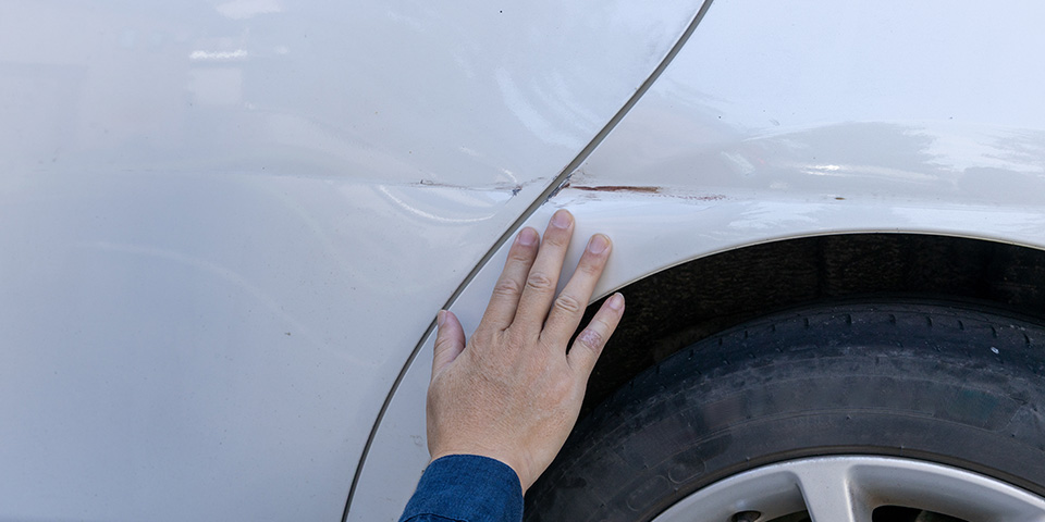 保険修理と自費修理の違い