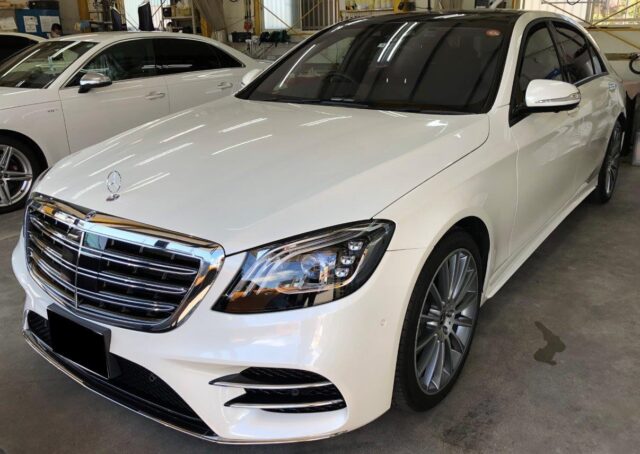 メルセデスベンツ「ベンツＳ５６０」モールラッピング・プロテクションフィルム